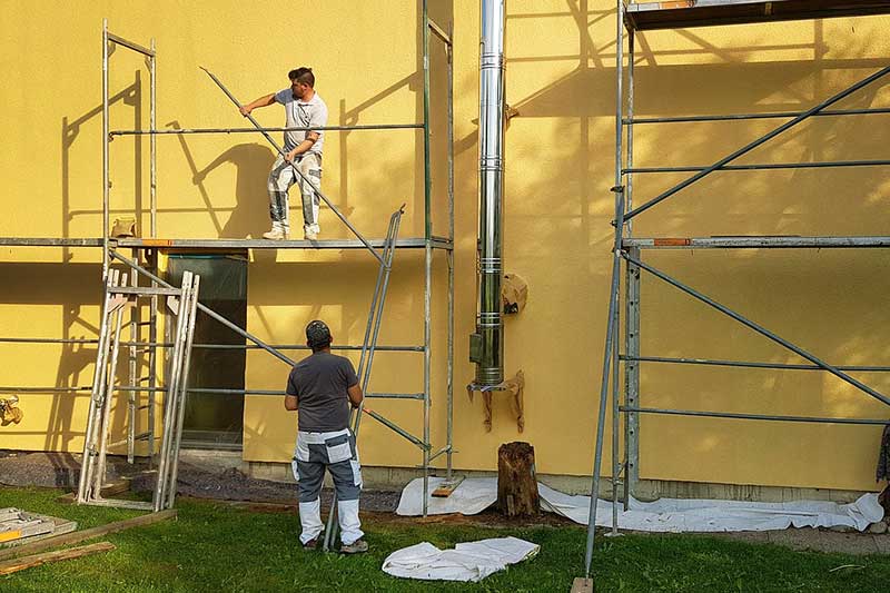 Beispielrechnung für Kosten eines Neuanstrichs einer Fassade vom Maler