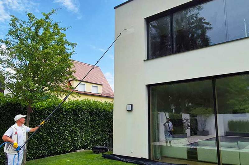 Professionelle Einfamilienhaus Fassadenreinigung von algenfiX Projektbericht Professionelle Einfamilienhaus Fassadenreinigung von algenfiX Projektbericht