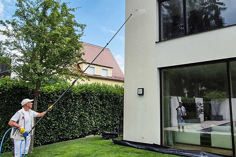 Fassadenreinigung Starzach von Firma algenfiX
