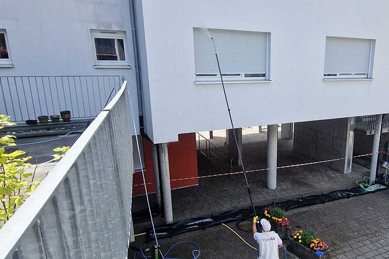 Fassadenreinigung in Bodelshausen vom führenden Anbieter Firma algenfiX