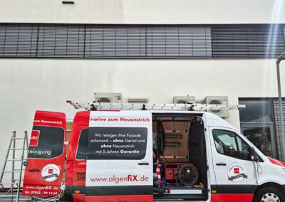 Fassadenreinigung Effekte während der Arbeit