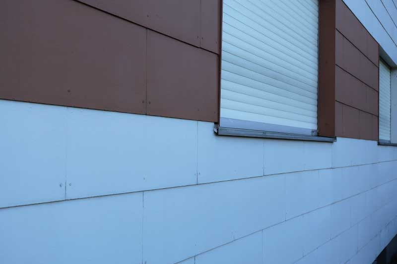 Gereinigte Hausfassade von algenfiX-Fassadenreinigung