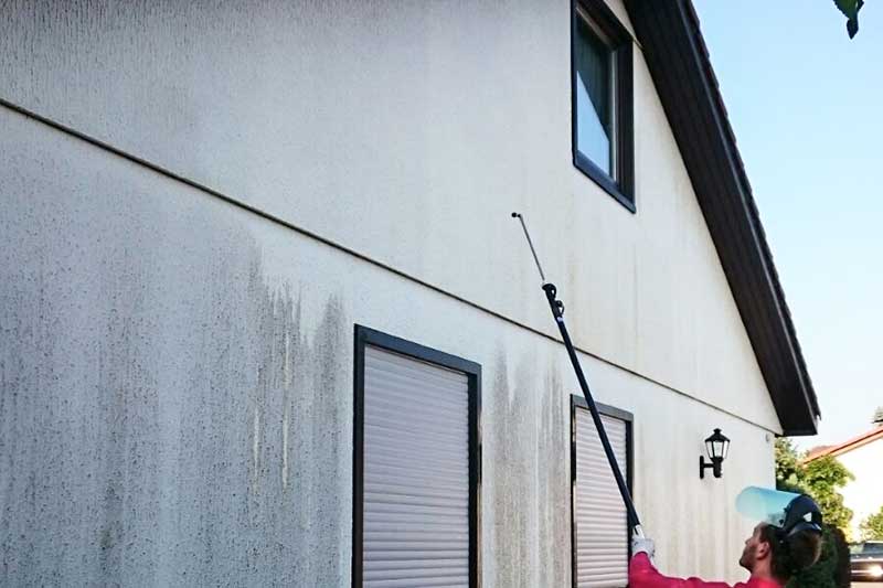 Professionelle Fassadenreinigung in Hessigheim von Fachbetrieb algenfiX