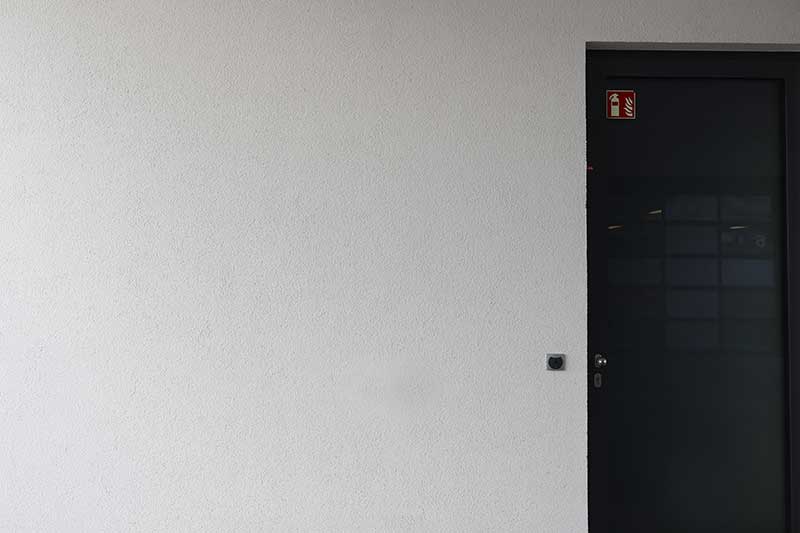 Putzfassade nach der algenfiX Fassadenreinigung