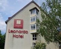 Professionelle Hotelfassadenreinigung in Walldorf vorher